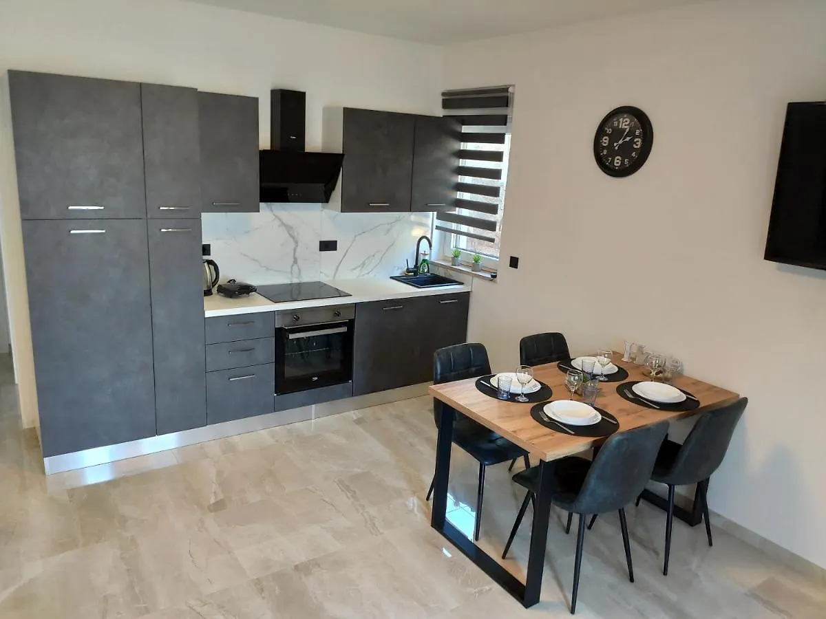Apartments Pina Kornic Croatia